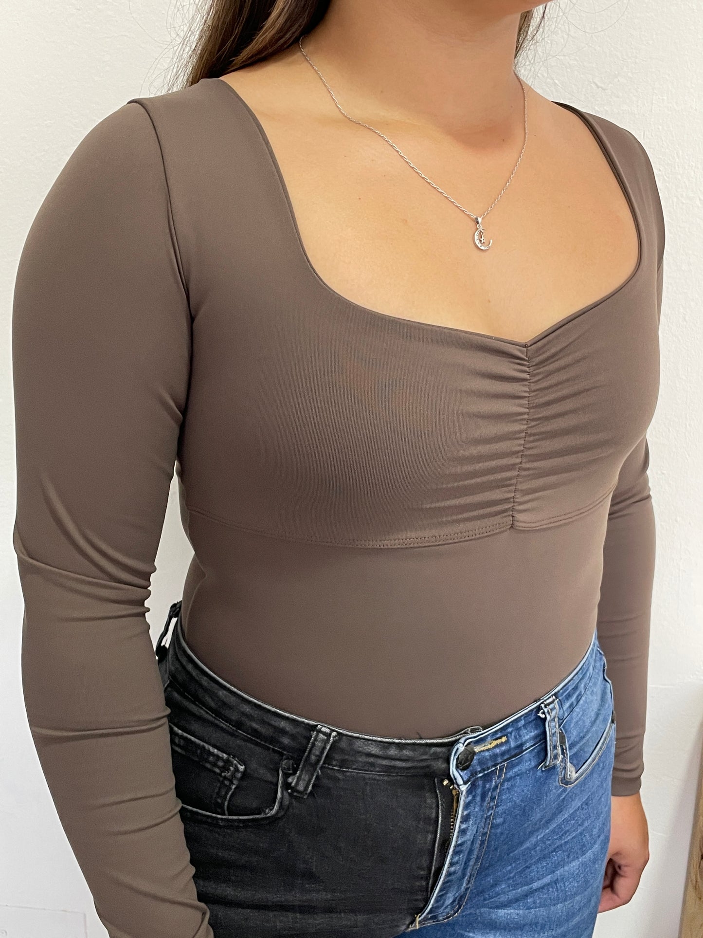 BODY REDUCTOR ESCOTE CORAZÓN