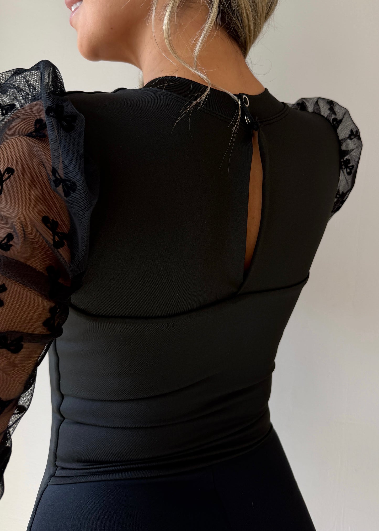 BODY MODELADOR MANGA TRANSPARENCIA